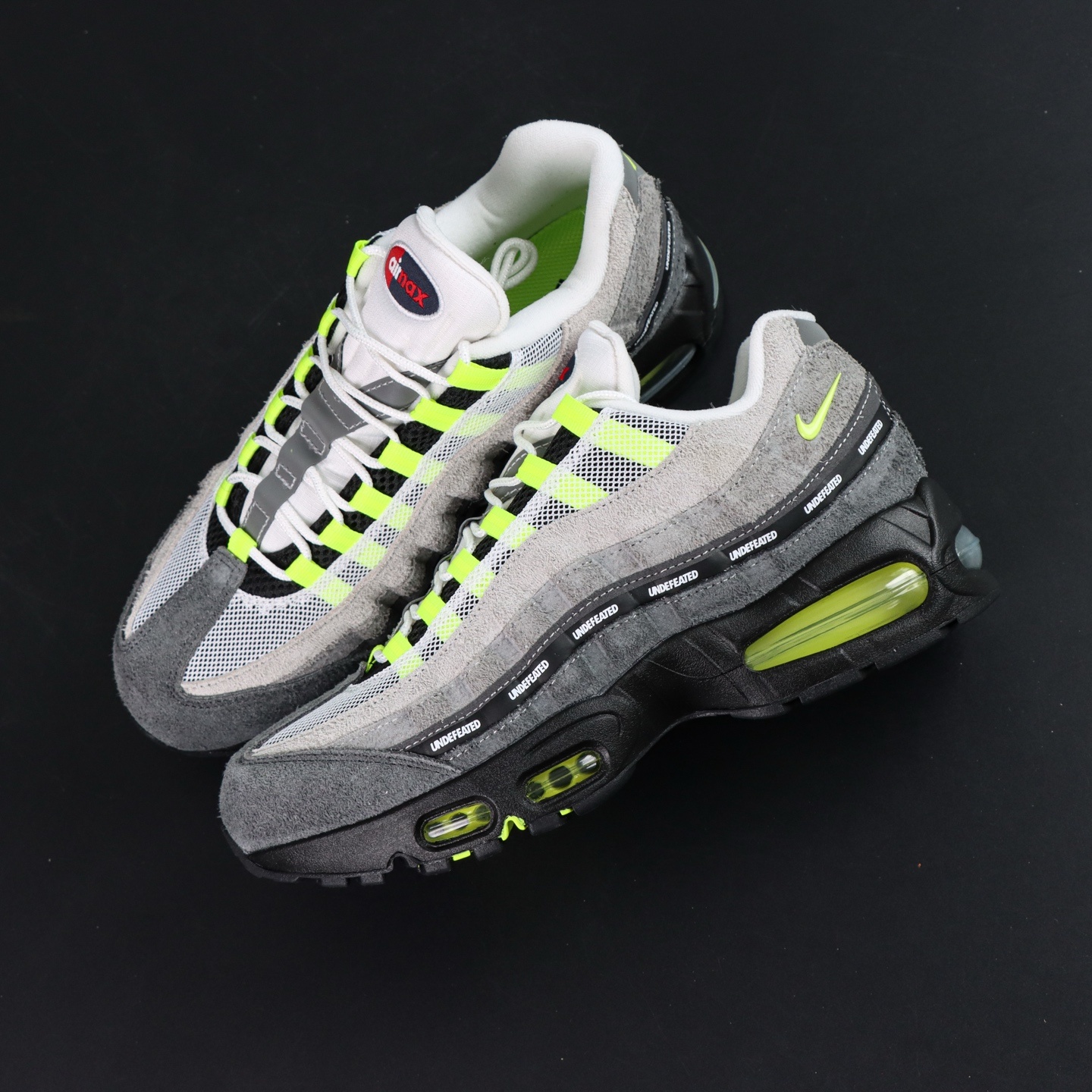 GX Batch Nike Air Max 95 SP Undefeated Geo NYC Neon IB4523-004